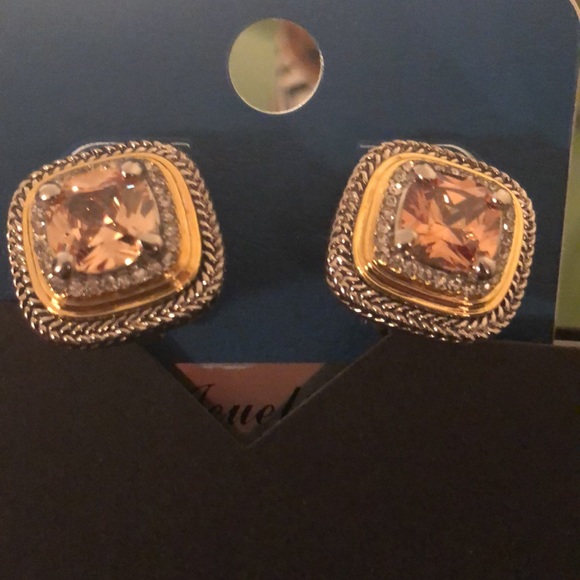 Designer inspired topaz earrings and necklace - Picture 3 of 3